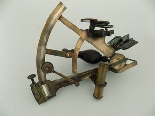 Hines Sextant
