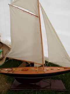 Robin Hood Memorial Clipper